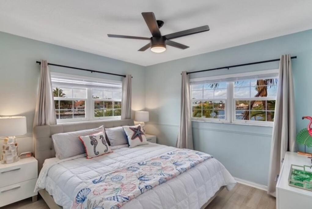 بومبانو بيتش Aloha Apartments On The Intracoastal-Walk To The Beach المظهر الخارجي الصورة